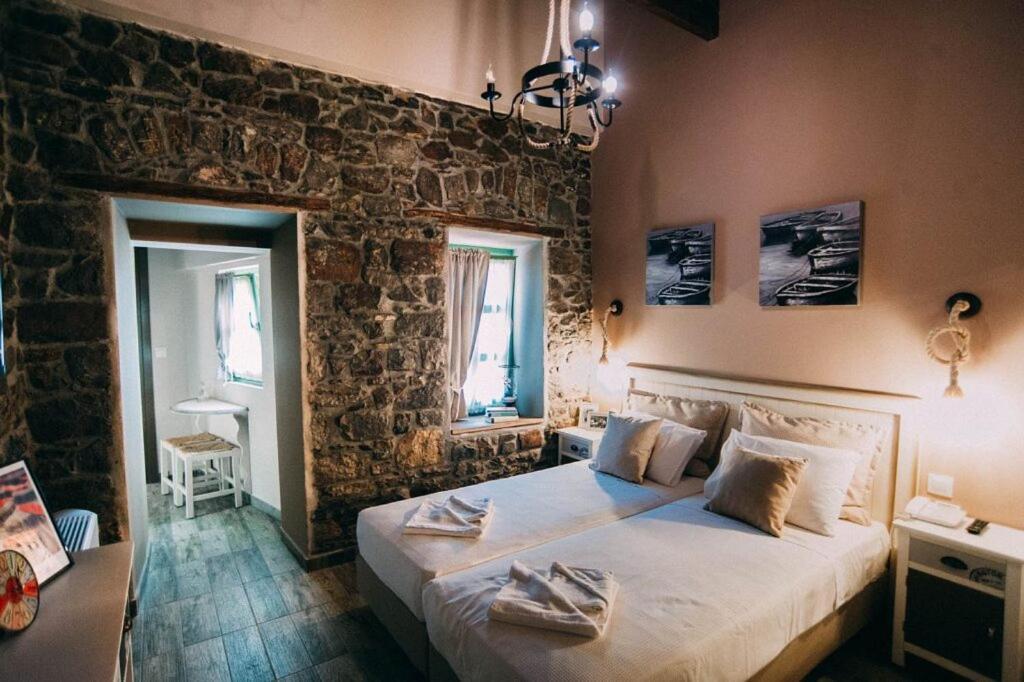 Axiokersa Suites Samothráki Extérieur photo